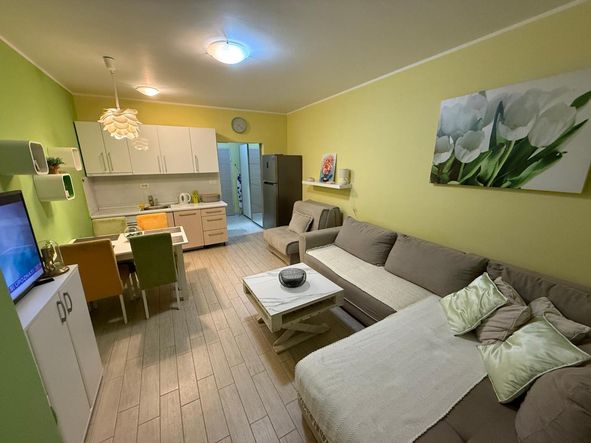 Lux Apartment Vidovic ラファイロヴィチ エクステリア 写真